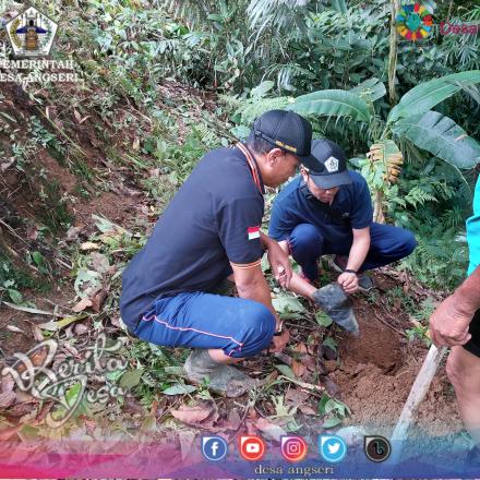 PERINGATAN HARI DESA ASRI NUSANTARA PENANAMAN POHON SERENTAK 