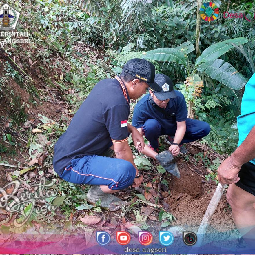 PERINGATAN HARI DESA ASRI NUSANTARA PENANAMAN POHON SERENTAK 